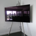 TV stand Tripod art130